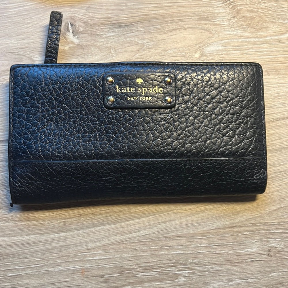 Black Kate Spade Wallet